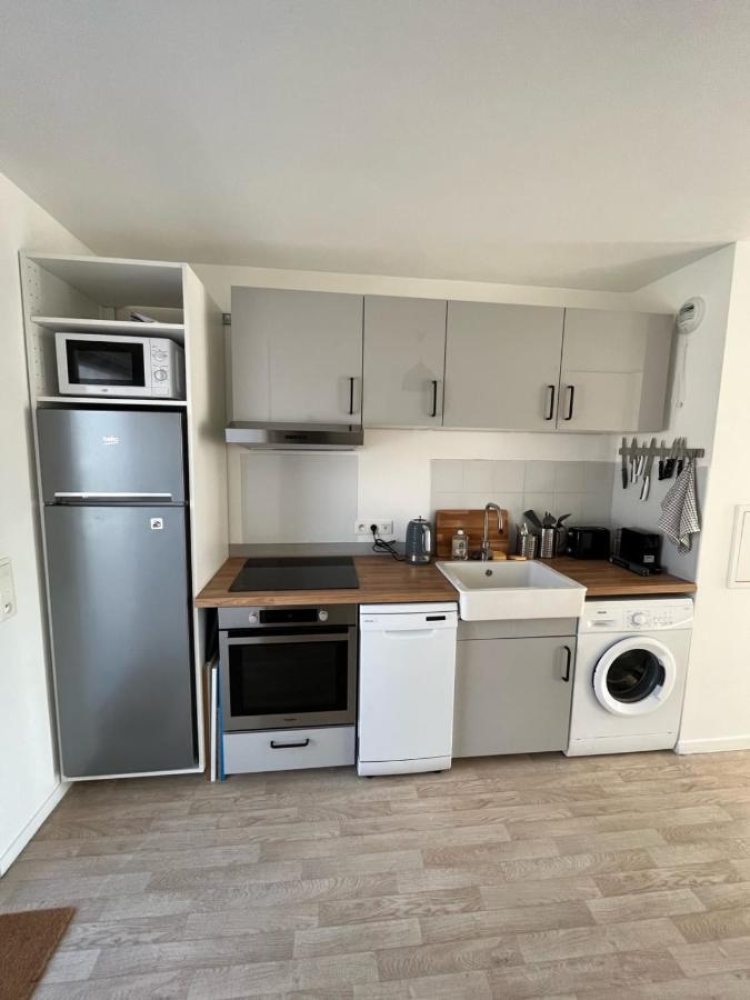 Modern And Bright Apartment Near Paris 라쿠르뇌브 외부 사진