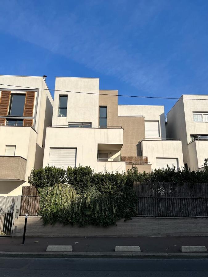Modern And Bright Apartment Near Paris 라쿠르뇌브 외부 사진